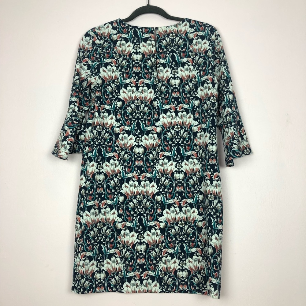 Banana Republic Shift Dress - Picture 2 of 5